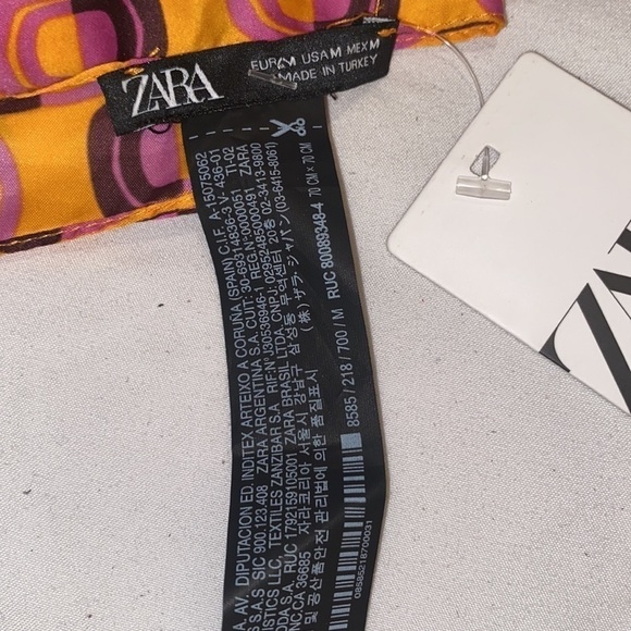 ZARA WOMAN PRINTED HANDKERCHIEF SATIN SCARF NEW WITH TAGS - Picture 6 of 12
